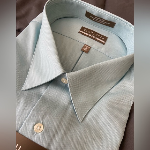 Van Heusen Shirts Brand New Van Heusen Fitted Mens Dress Shirt